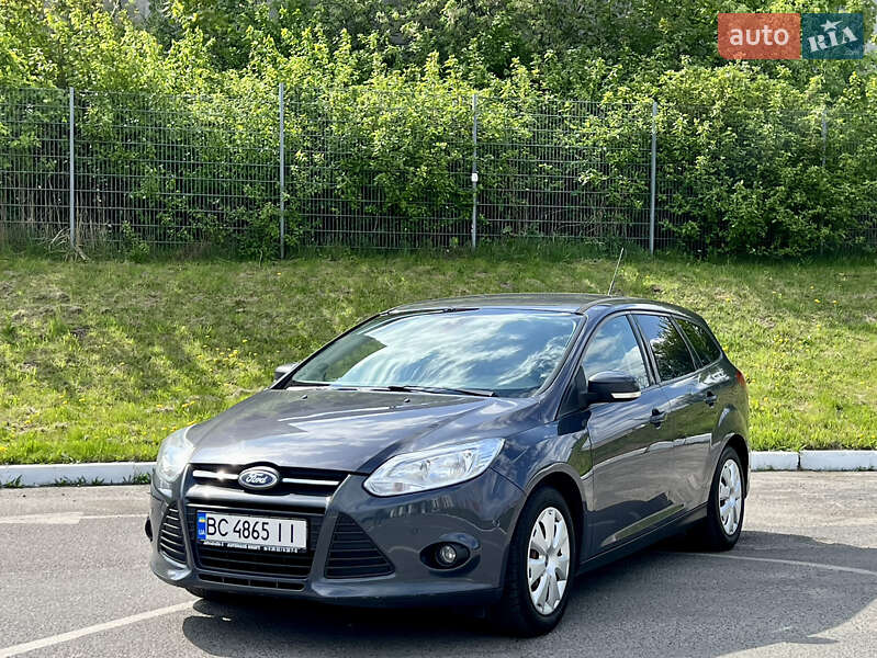 Ford Focus (2012)