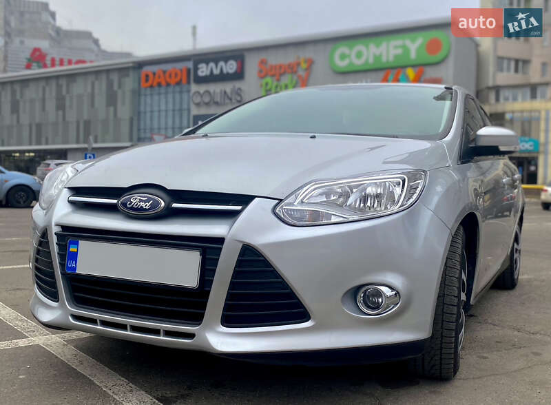 Ford Focus (2013)