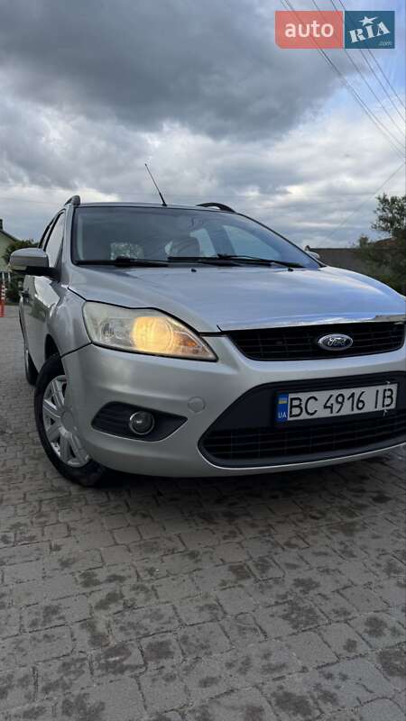 Ford Focus (2010)