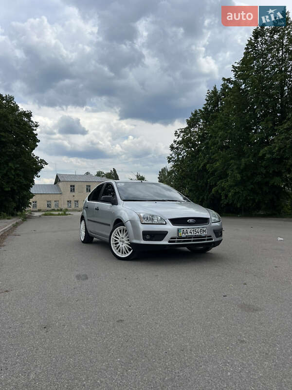 Ford Focus (2006)