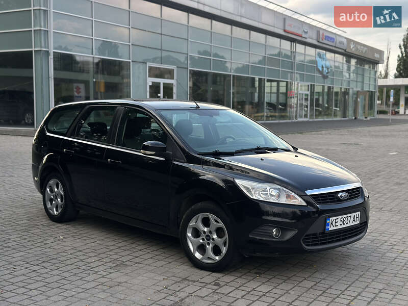 Ford Focus (2010)