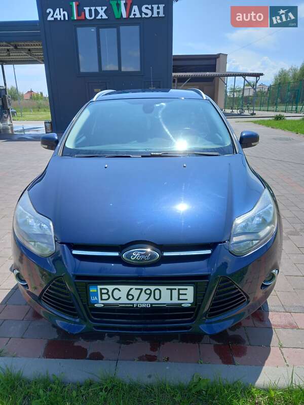 Ford Focus (2011)