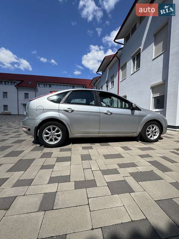 Ford Focus (2011)