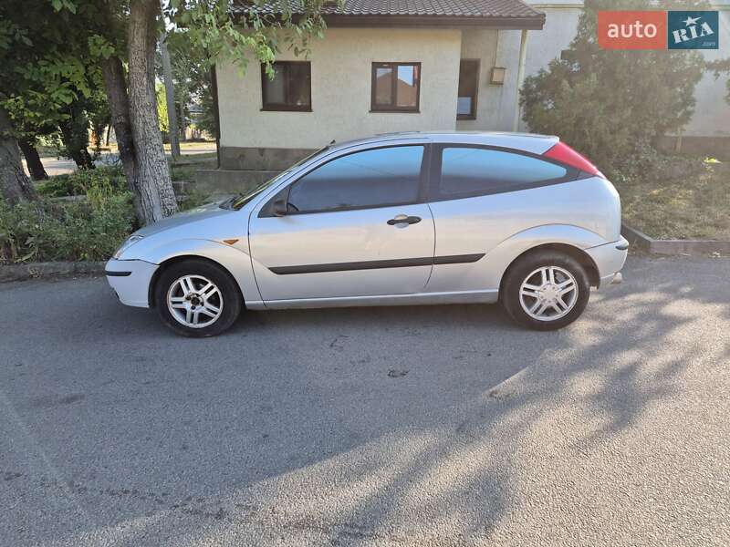 Ford Focus (2004)