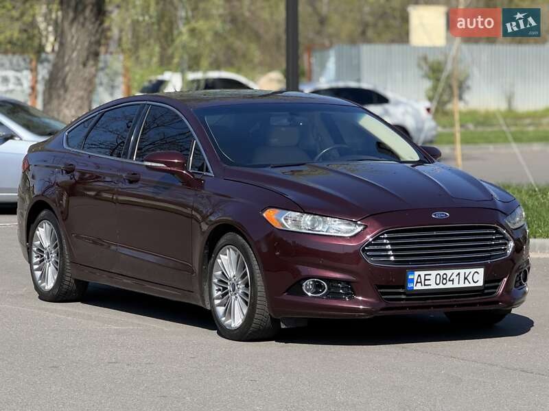 Ford Fusion (2013)
