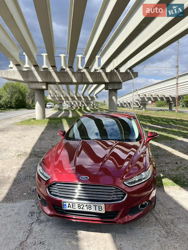 Ford Fusion (2014)