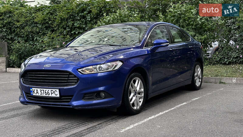 Ford Fusion (2013)