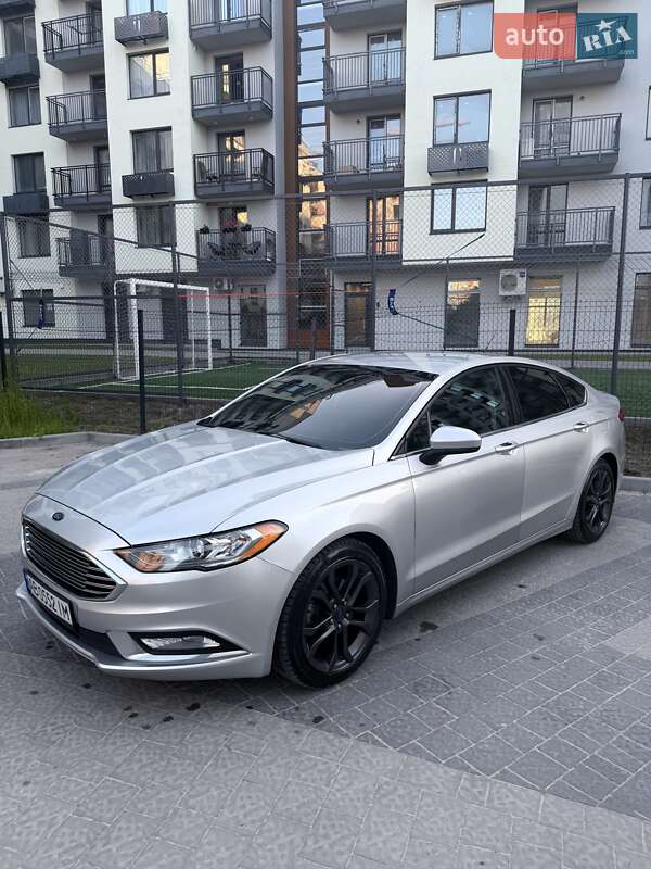 Ford Fusion (2017)