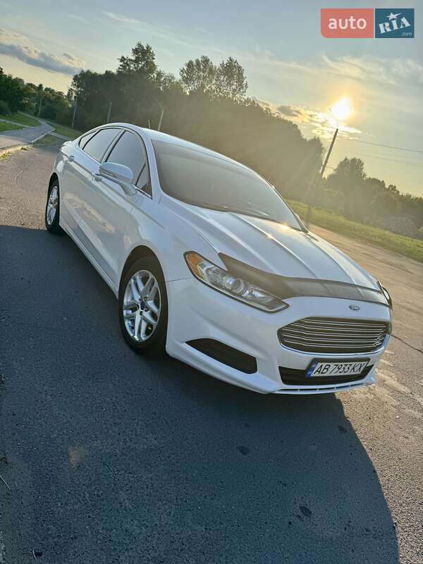 Ford Fusion (2014)