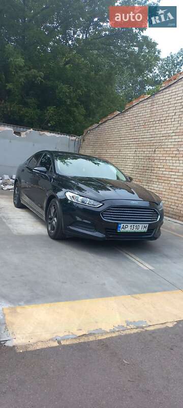 Ford Fusion (2014)