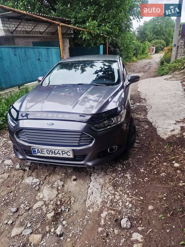 Ford Fusion (2014)