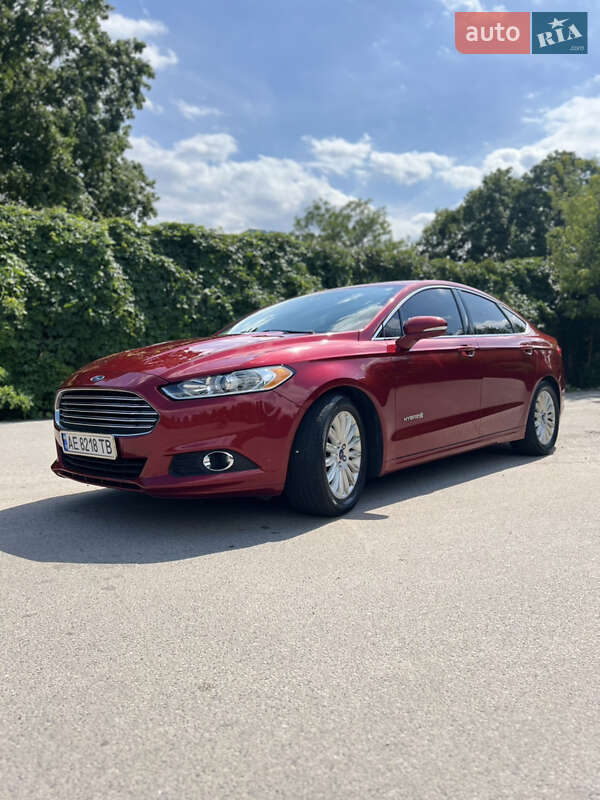 Ford Fusion (2014)