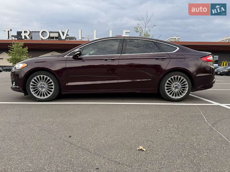 Ford Fusion (2013)