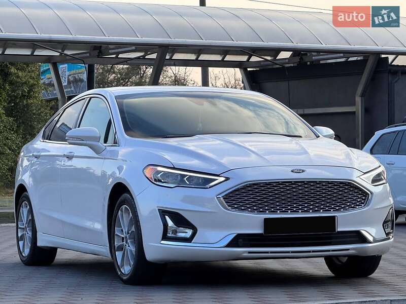 Ford Fusion (2019)