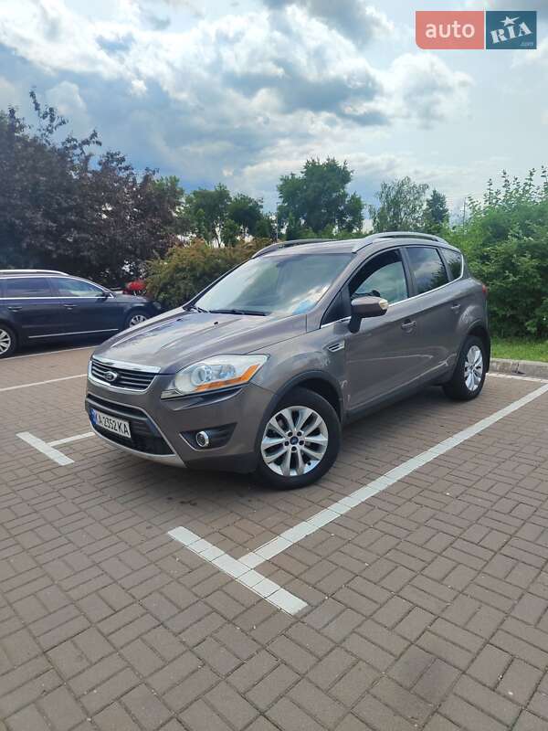Ford Kuga (2012)