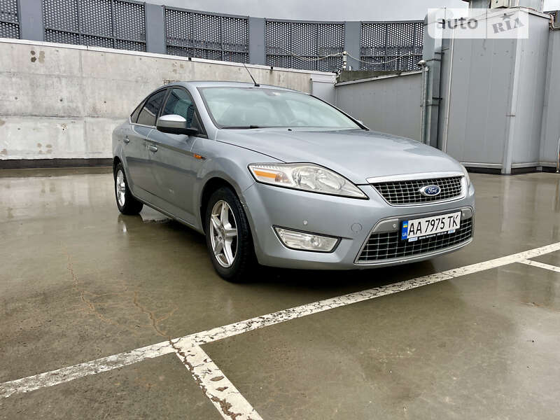 Ford Mondeo (2010)