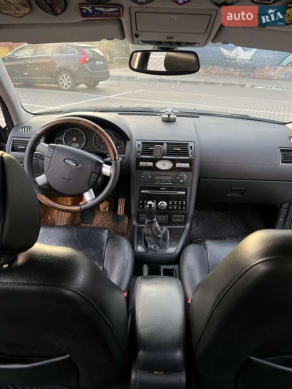 Ford Mondeo (2004)
