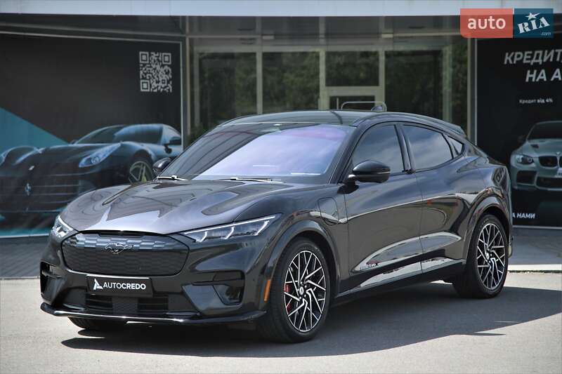 Ford Mustang mach-e (2022)