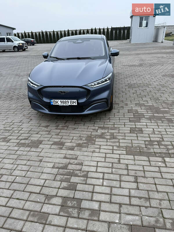 Ford Mustang mach-e (2021)