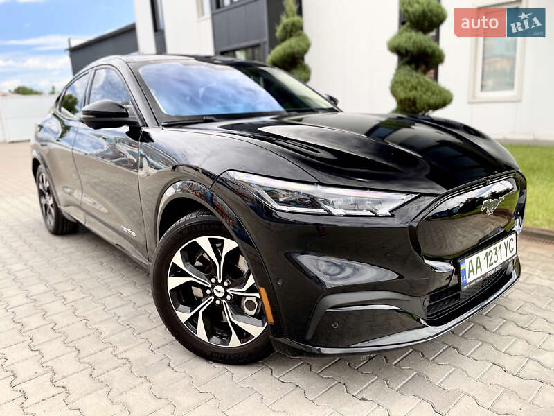 Ford Mustang mach-e (2021)
