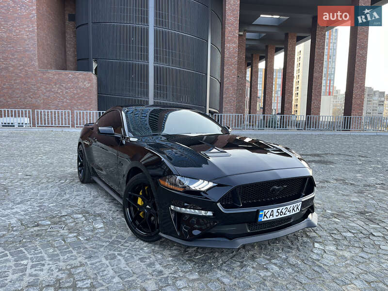 Ford Mustang (2019)