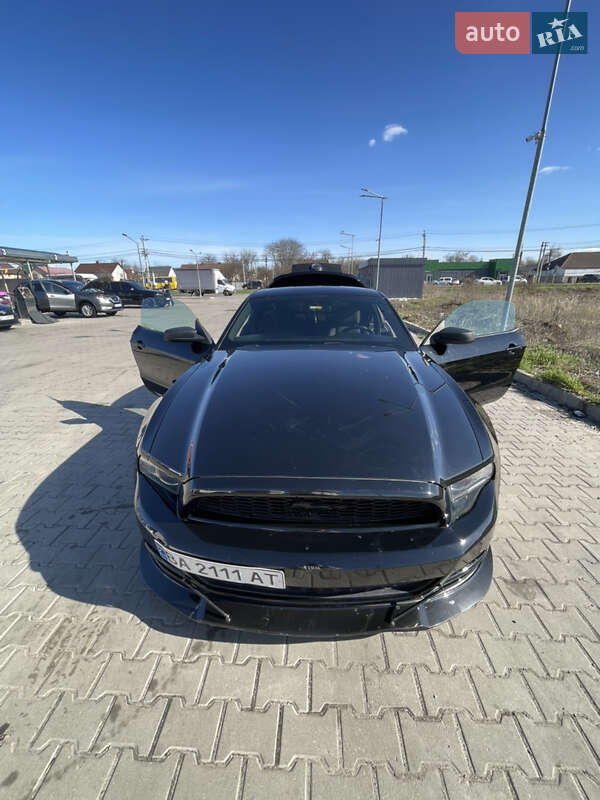 Ford Mustang (2012)