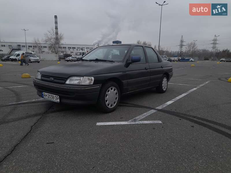 Ford Orion (1992)