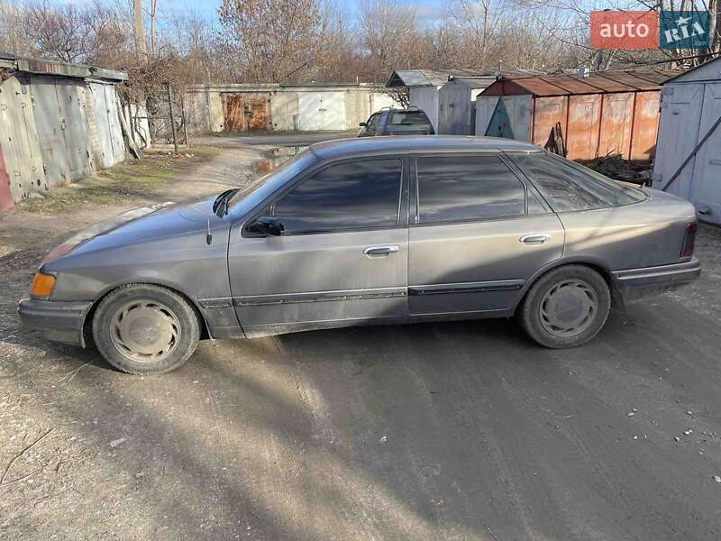 Ford Scorpio (1985)