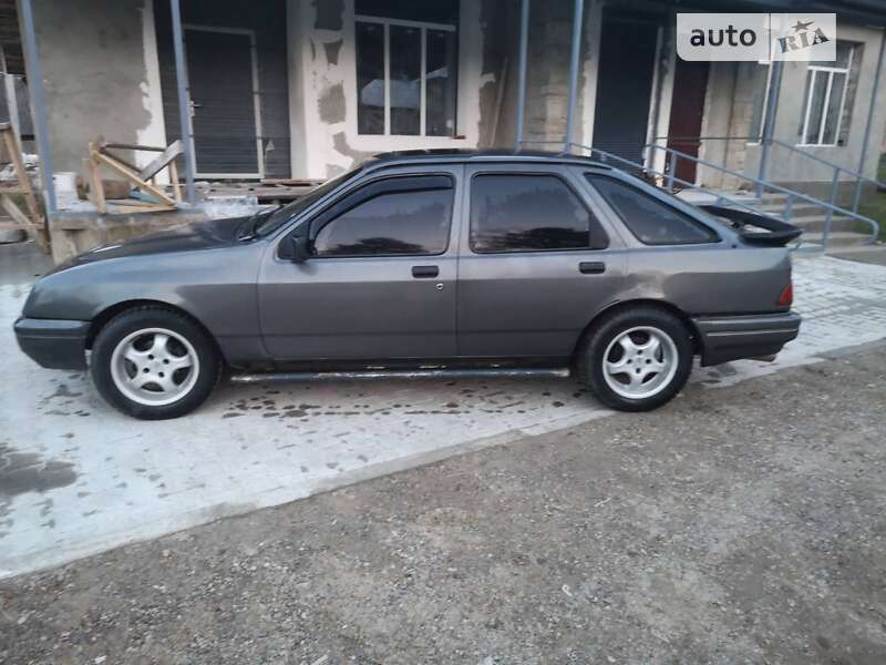 Ford Sierra (1986)