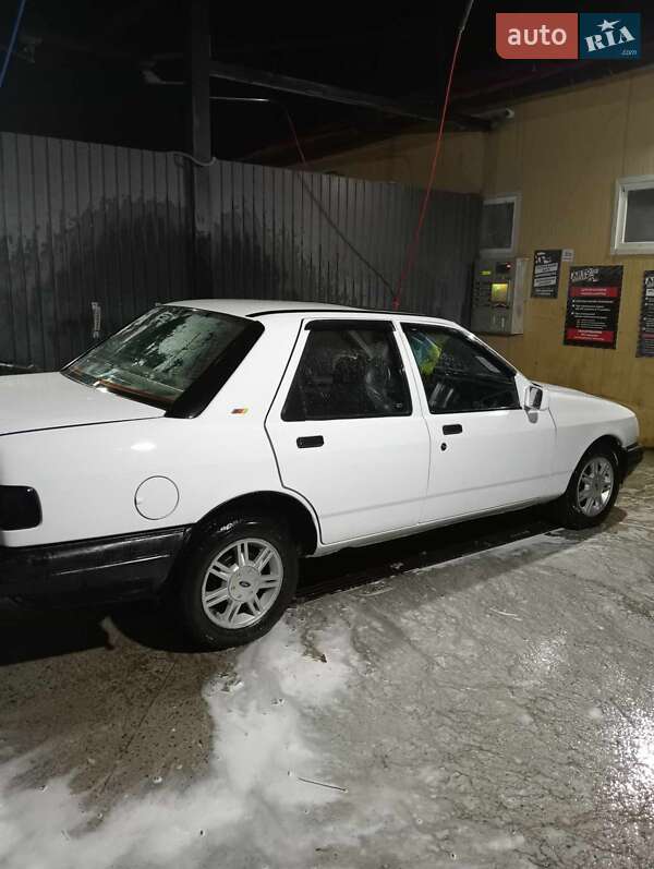 Ford Sierra (1988)