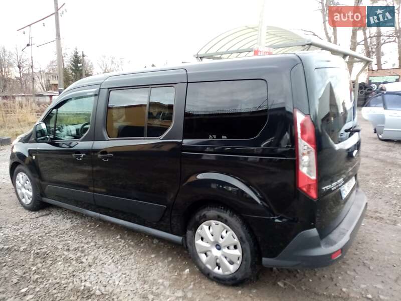 Ford Tourneo connect (2014)