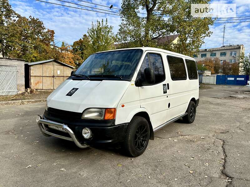 Ford Transit connect (1995)