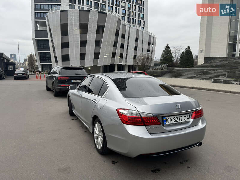 Honda Accord (2014)