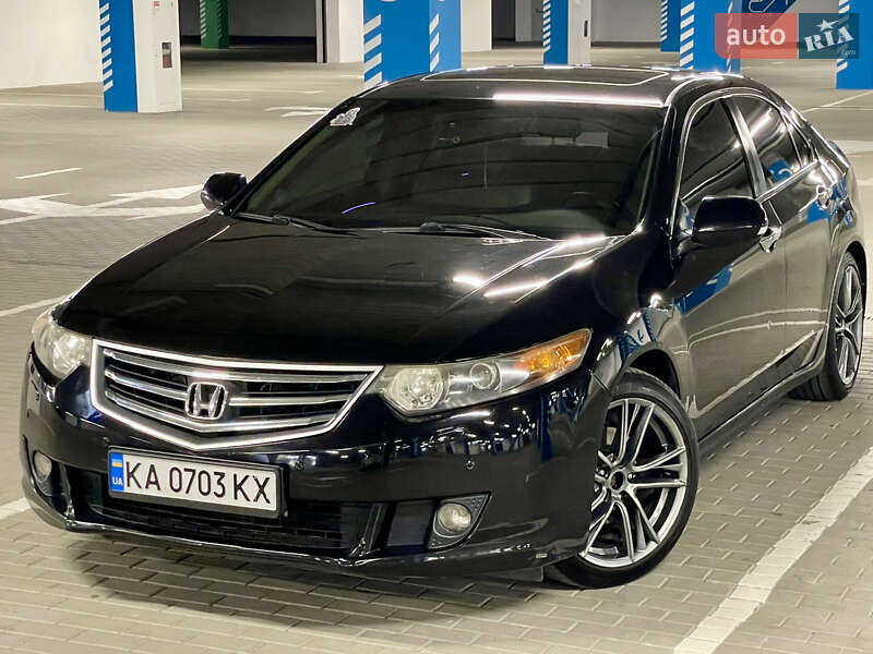 Honda Accord (2009)