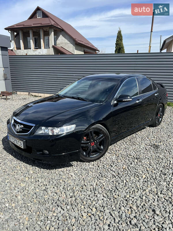 Honda Accord (2005)