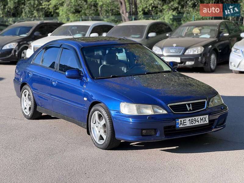 Honda Accord (2000)