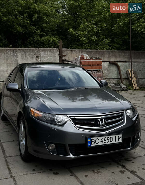 Honda Accord (2008)