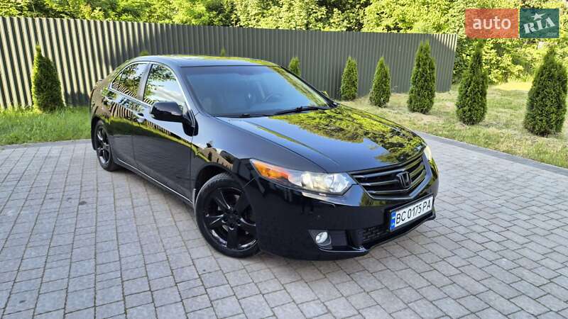Honda Accord (2008)