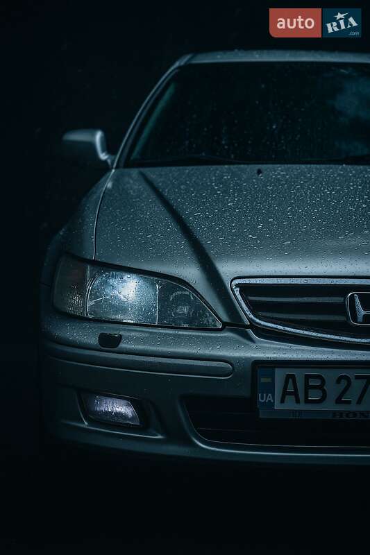 Honda Accord (2001)