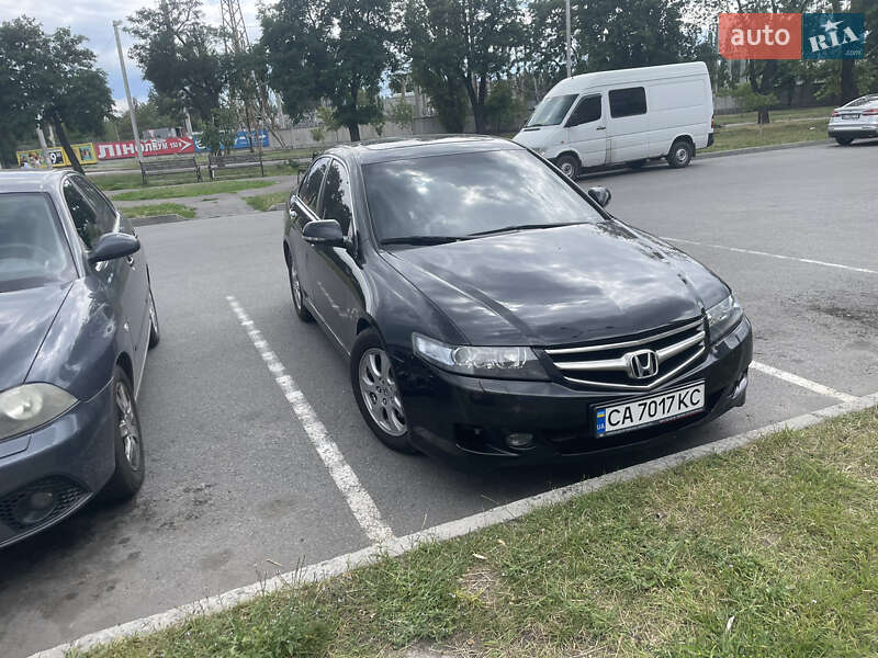 Honda Accord (2006)