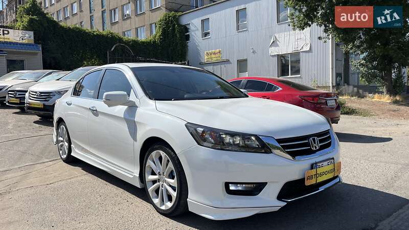 Honda Accord (2014)