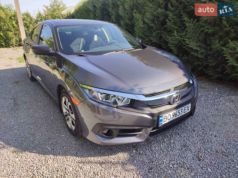 Honda Civic (2016)
