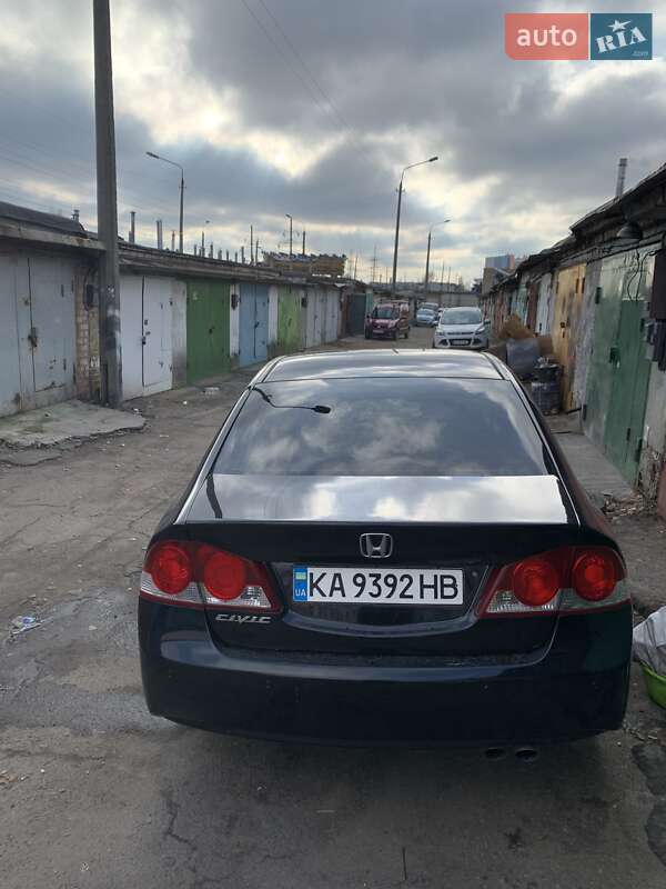 Honda Civic (2008)