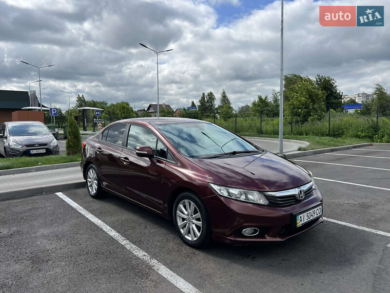 Honda Civic (2012)