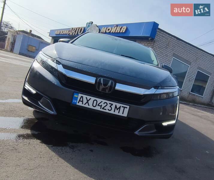 Honda Clarity (2018)
