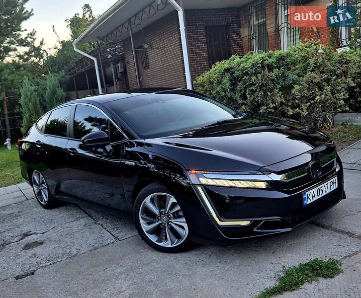 Honda Clarity (2018)