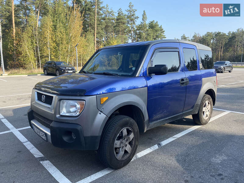 Honda Element (2004)