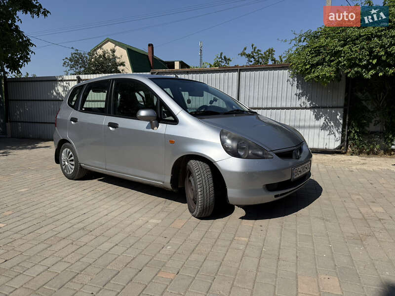 Honda Jazz (2003)
