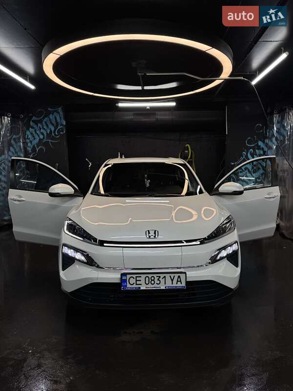 Honda M-nv (2022)
