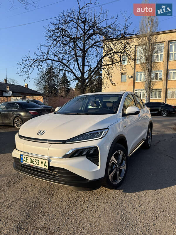 Honda M-nv (2022)